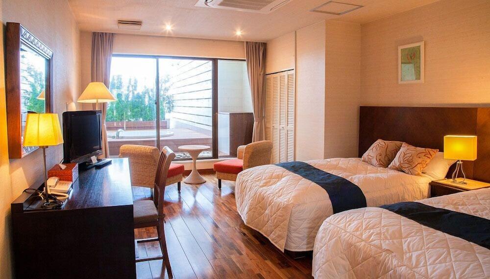 Sayan Terrace Hotel & Resort Onjuku Exterior photo